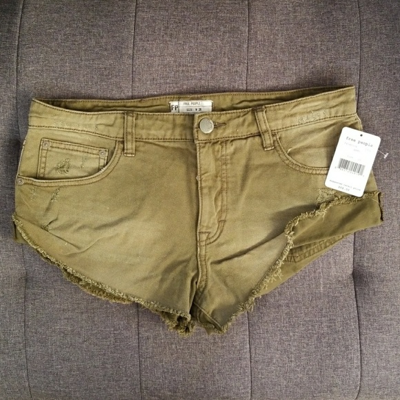 Free People Irreplaceable Cutoff Short - Picture 3 of 5