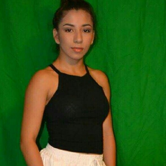 CROP CAMI