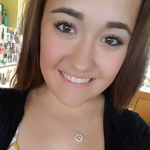Meet your Posher, Andrea
