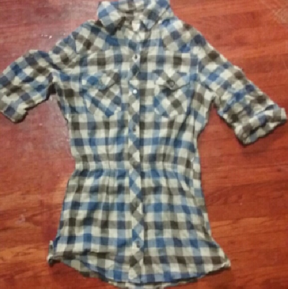 Mudd 3/4 sleeve button up