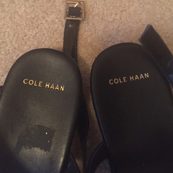 Sandals - Picture 2 of 4