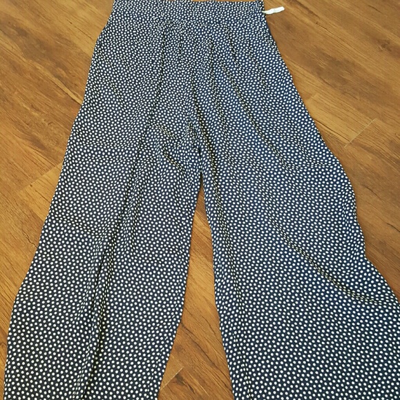 Polka-dot flowy pants / HOST PICK Sold - Picture 2 of 4