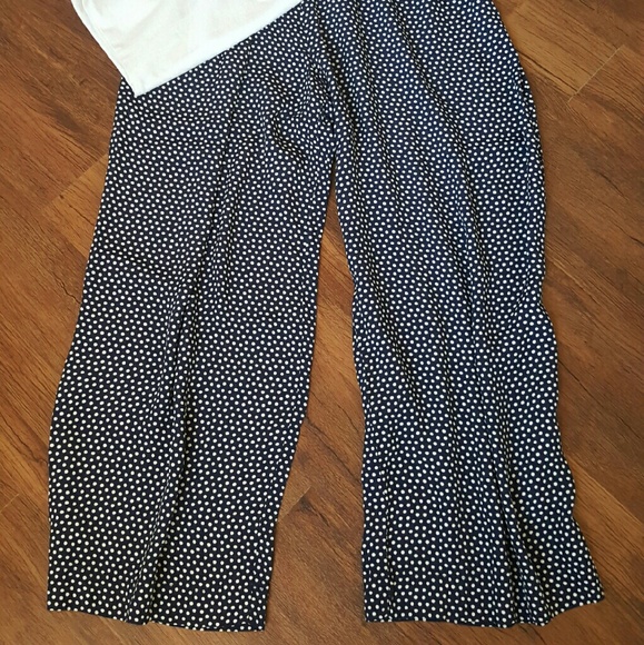 Polka-dot flowy pants / HOST PICK Sold - Picture 3 of 4