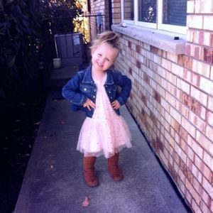 Meet your Posher, Alison