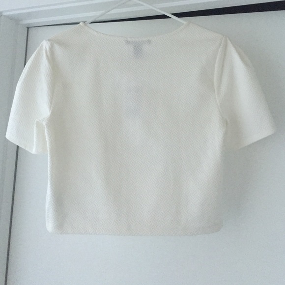 Forever 21 cut out top - Picture 2 of 4