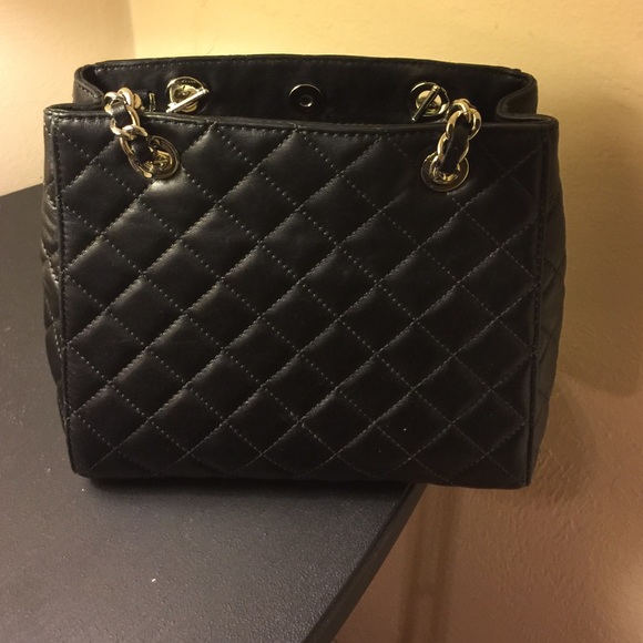 Michael Kors black bag, super new. - Picture 3 of 3