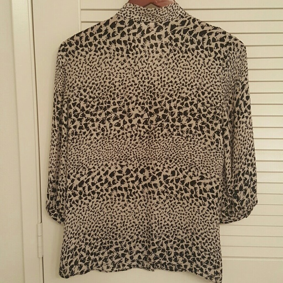 So Cute silk top with ribbons pattern - Picture 3 of 3