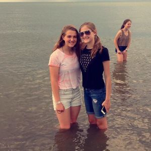 Meet your Posher, Jasmine