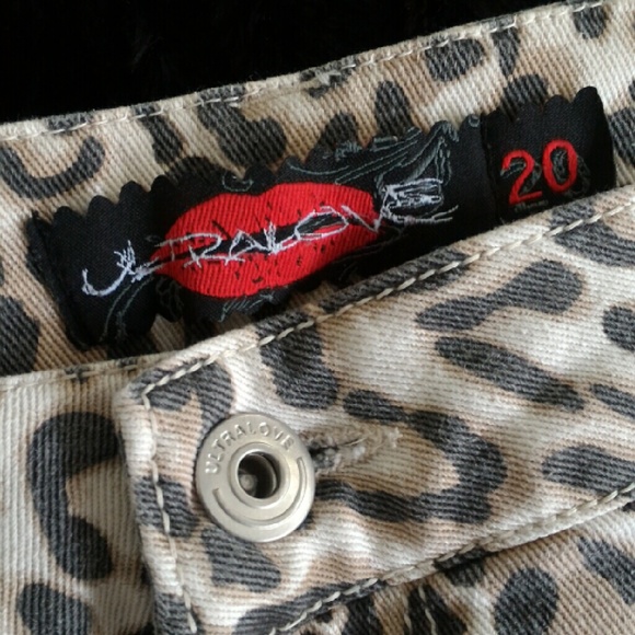 Plus Size Leopard Print Skinny Jeans