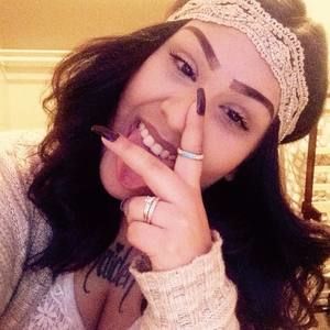 Meet your Posher, Concepcion