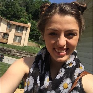 Meet your Posher, Britteny