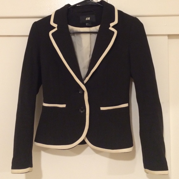Black and White Sport Blazer