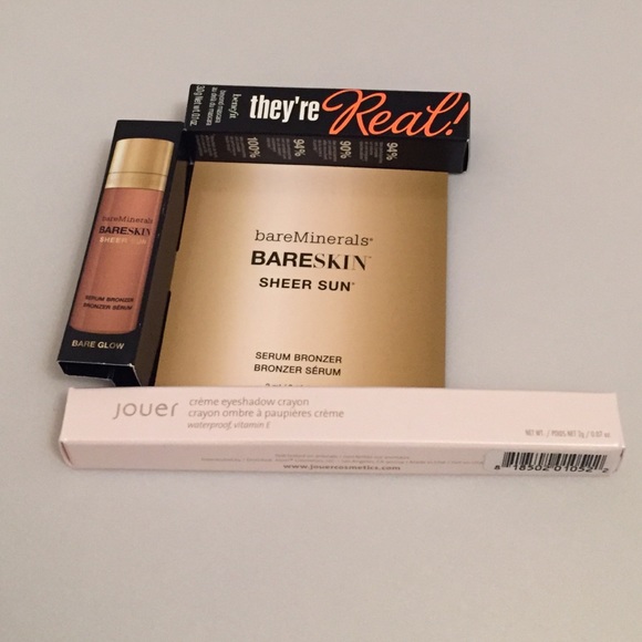 Full size Jouer Eyeshadow + 2 Deluxe Samples