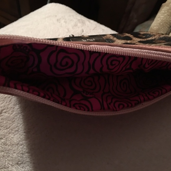 XoXo clutch - Picture 2 of 4