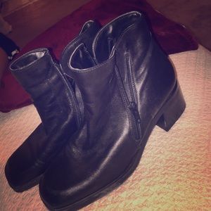Leather shoes