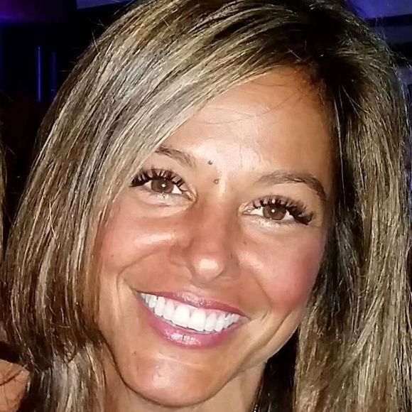 Meet your Posher, Toni