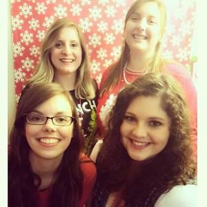 Meet your Posher, Naomi