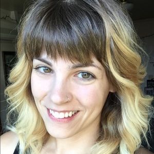 Meet your Posher, Meredith