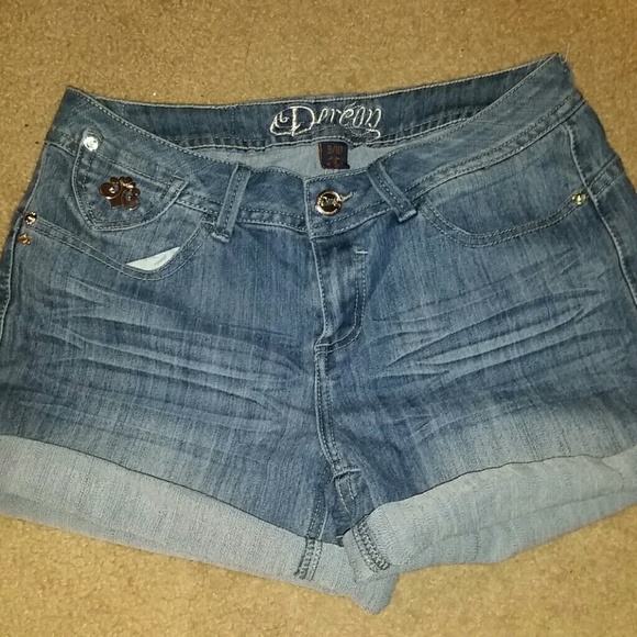 ***Dereon*** Jean Shorts - Picture 1 of 4