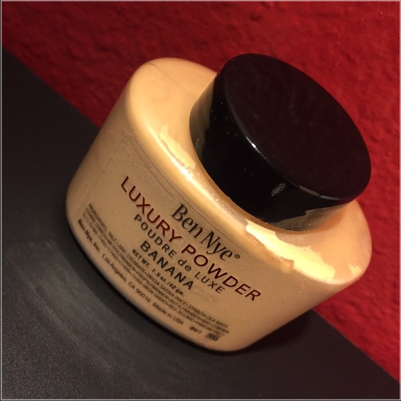 Ben Nye banana powder