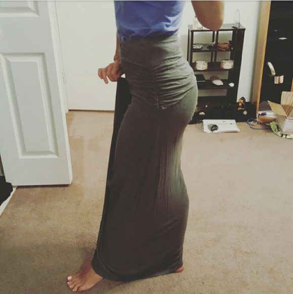 Bobeau gray asymmetric knit maxi skirt - Picture 2 of 4