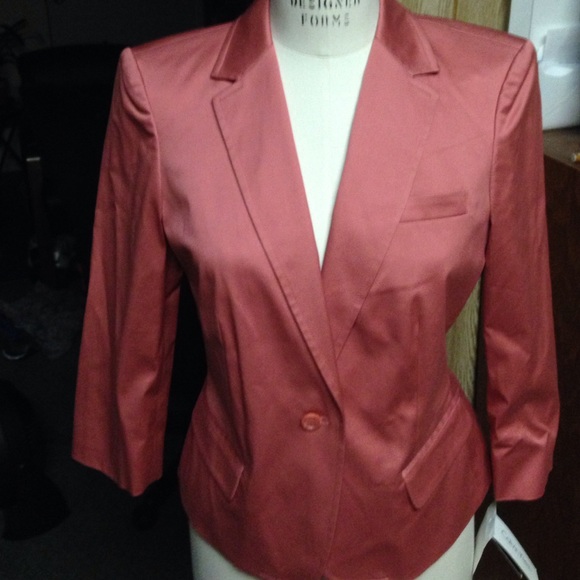 Calvin Klein rose colored suit jacket size 6 Nwt