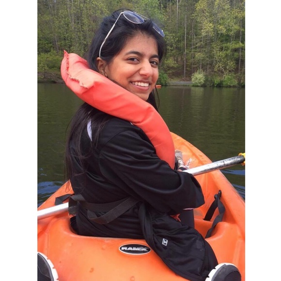 Meet your Posher, Hansa