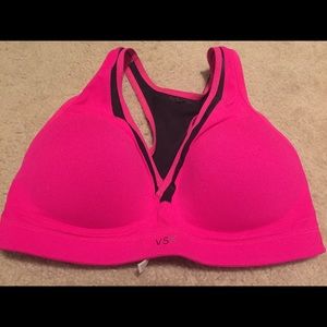 Victoria's Secret Sports bra size 34D