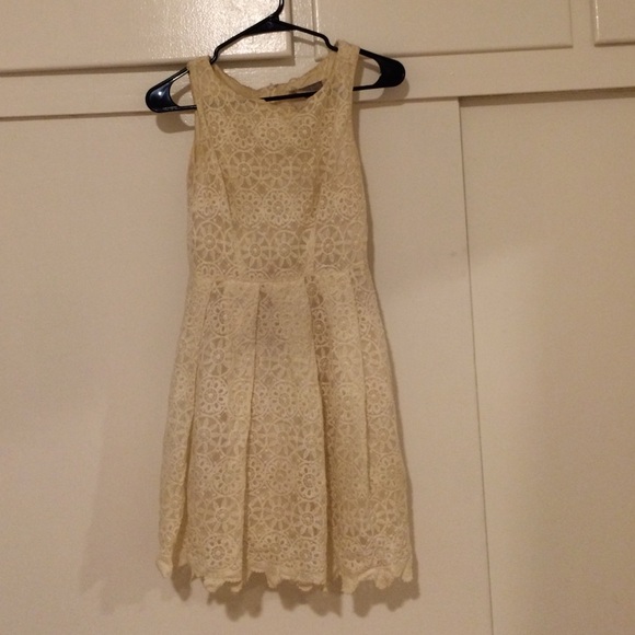 Lace dress