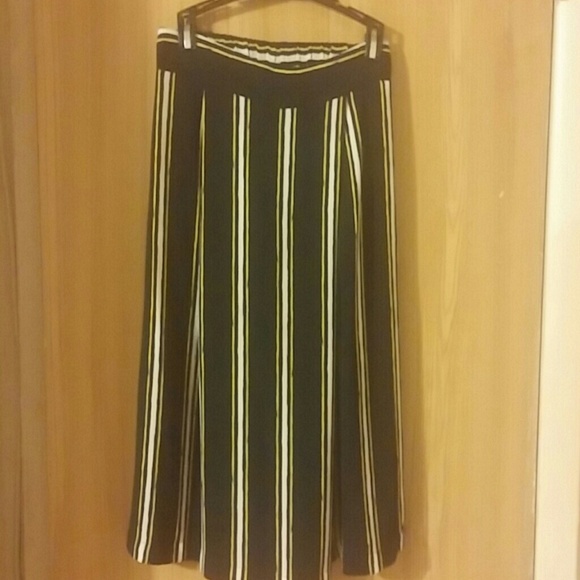 Skorts --'Skirt and Shorts