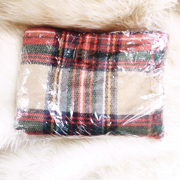 Flash Sale! Blanket Scarf, Plaid Blanket Scarf, - Picture 3 of 4