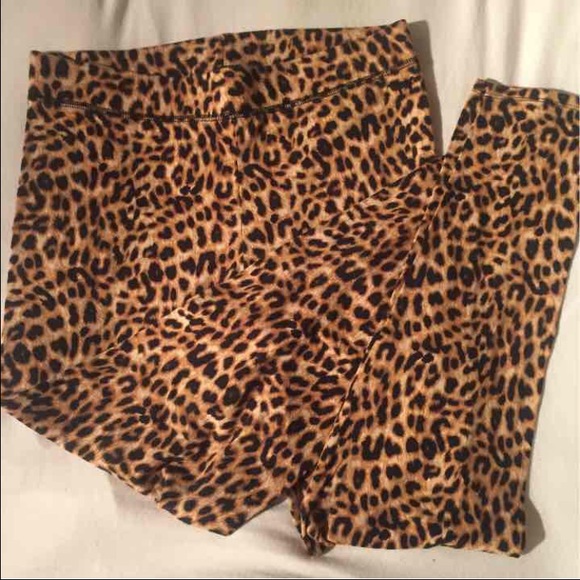Victoria's Secret pink leggings