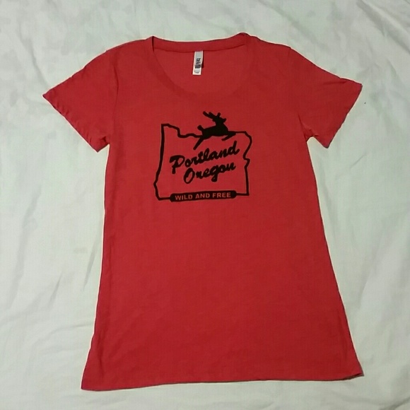 Portland, Oregon T Shirt - Large
