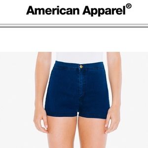 AA easy jean shorts size M