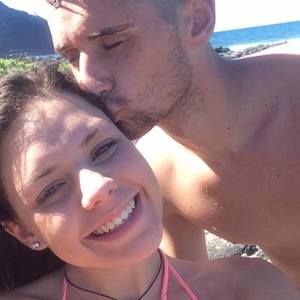 Meet your Posher, Brenna