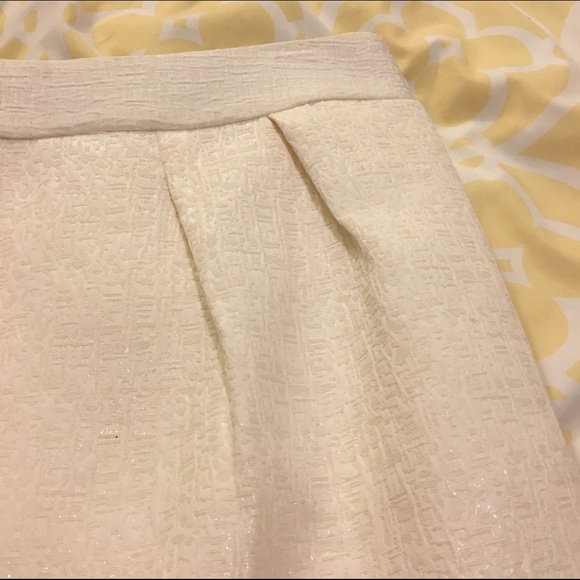 Banana Republic - White Skirt - Picture 4 of 4