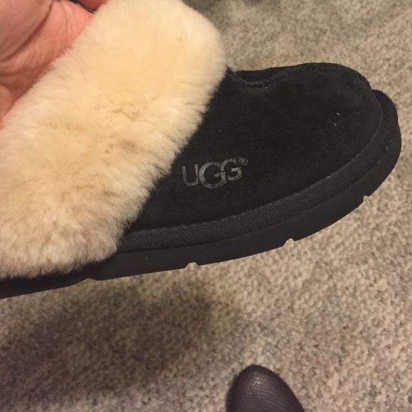 Ugg's slip on house shoe