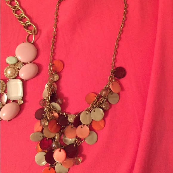 Four necklaces - Picture 2 of 4