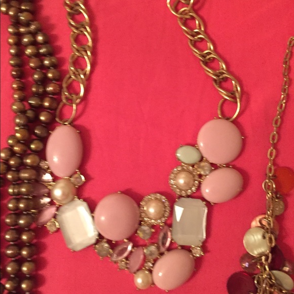 Four necklaces - Picture 3 of 4