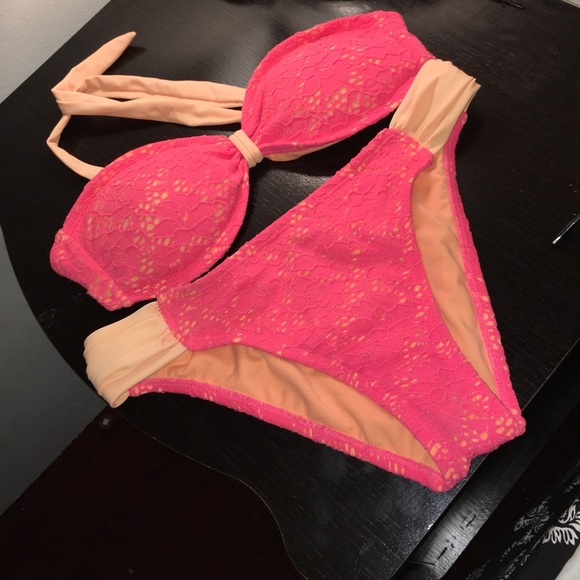 Bikini Two Piece Swim Suit - Picture 1 of 4