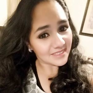 Meet your Posher, Janeth