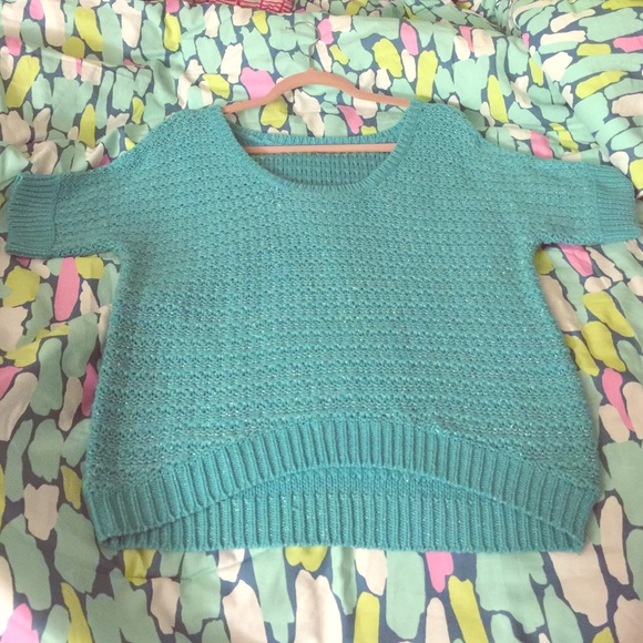 Sweater 1 day sale 🎉