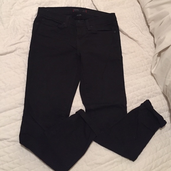 BDG Skinny Midrise 27x30 Ankle Crops