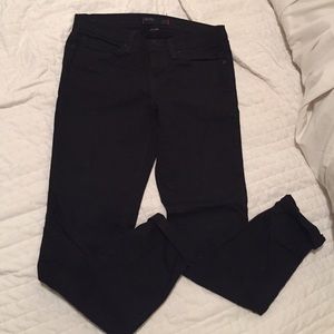 BDG Skinny Midrise 27x30 Ankle Crops