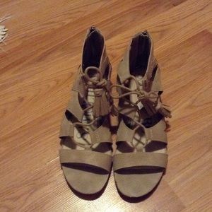 Sam and Libby sandals