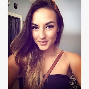 Meet your Posher, Jade