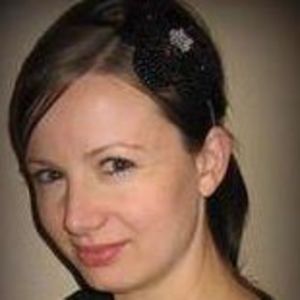 Meet your Posher, Alona