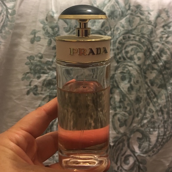 Prada candy EAU  DE TOILETTE 2.7 oz