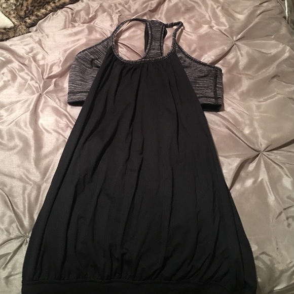 Lulu Lemon top with built in sports bra