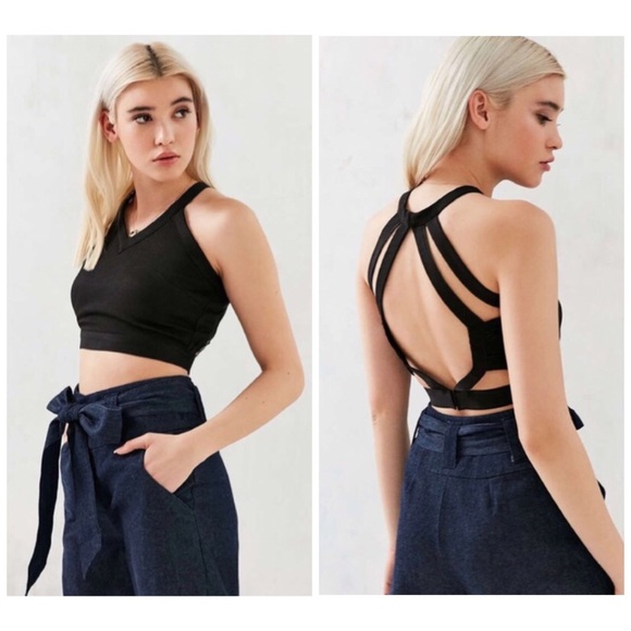 NWT Urban Outfitters Open Back Crop - Picture 3 of 4